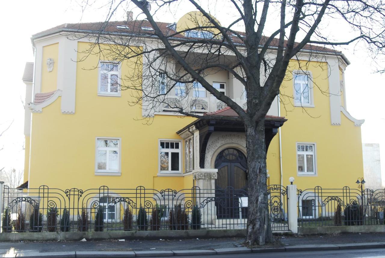 דרזדן Villa De Baron מראה חיצוני תמונה